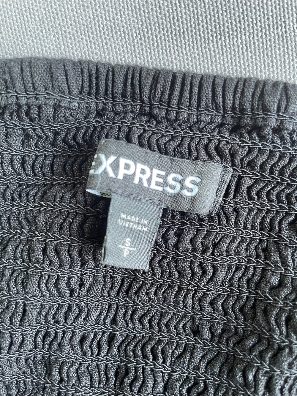 Express Cropped Tank Top - Picture 7 of 7